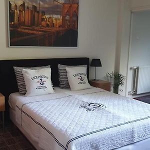 Aansluitende Kamer